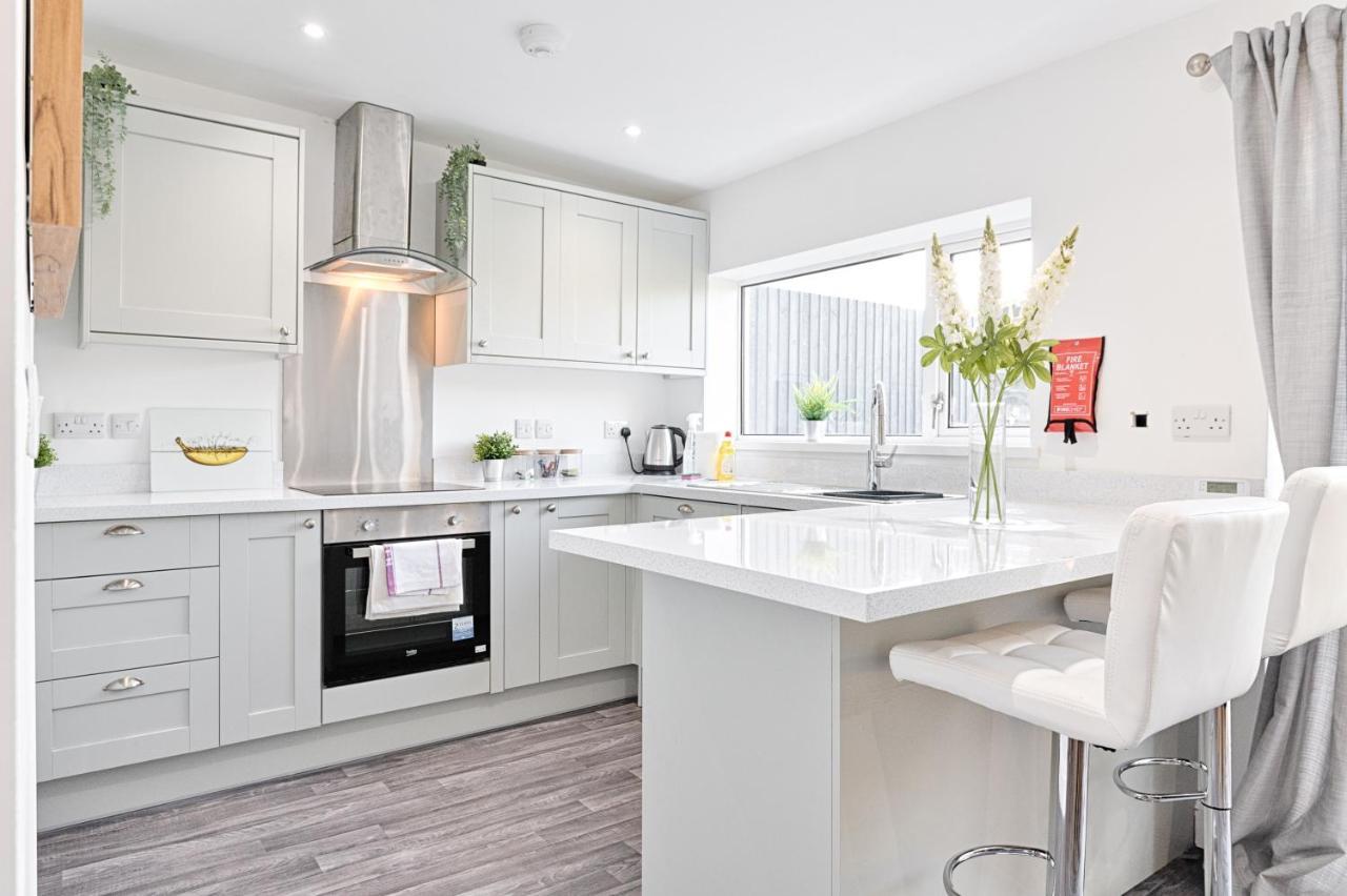 The Glenroy - Tv In Every Bedroom! Swansea Exterior photo
