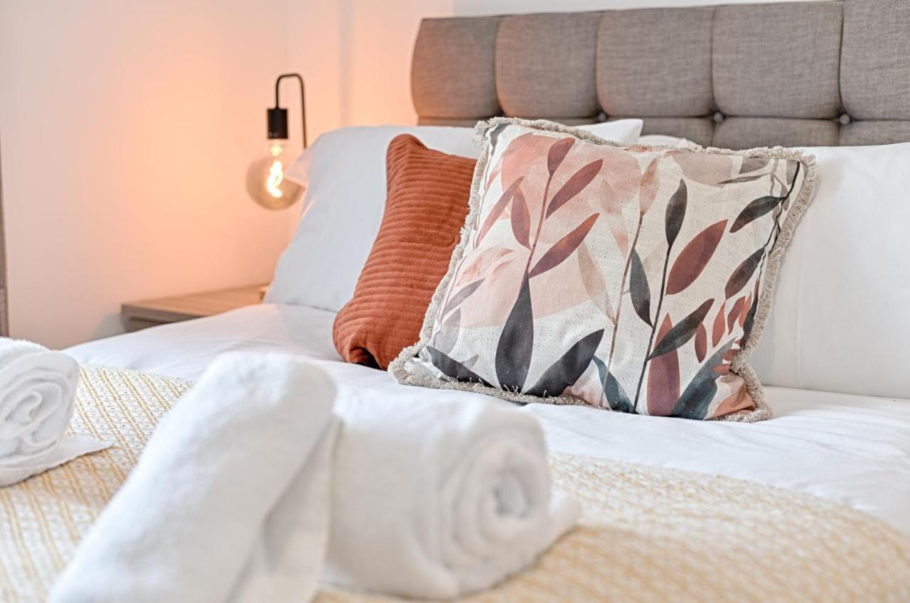 The Glenroy - Tv In Every Bedroom! Swansea Exterior photo